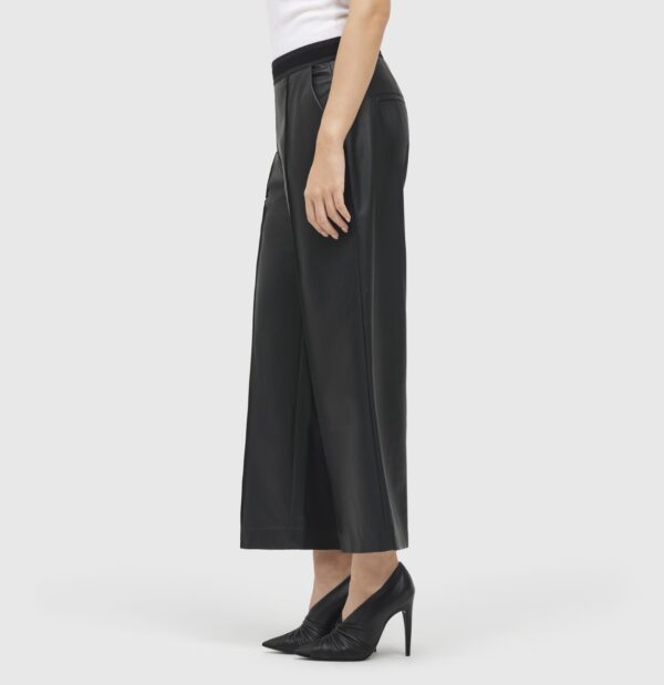 MAC Chiara Cropped Black Vegan Leather - Image 4